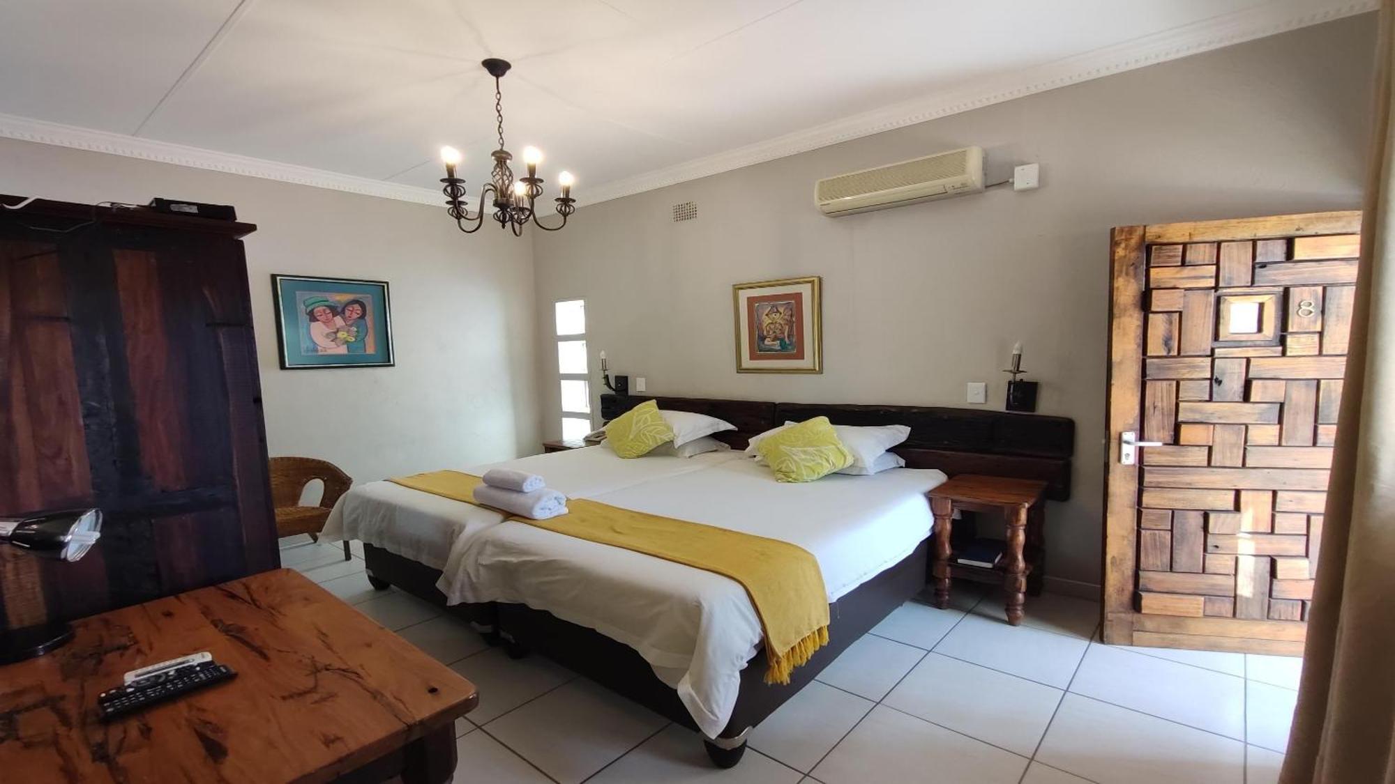 Bird'S Nest Guest House Keetmanshoop Room photo