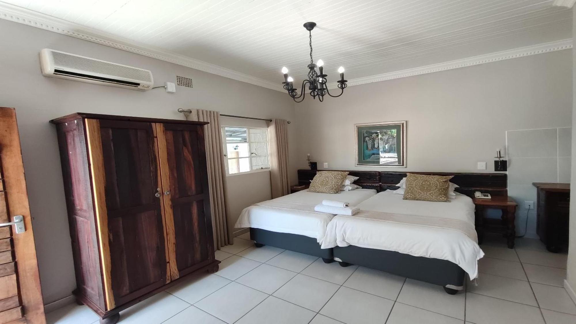 Bird'S Nest Guest House Keetmanshoop Room photo