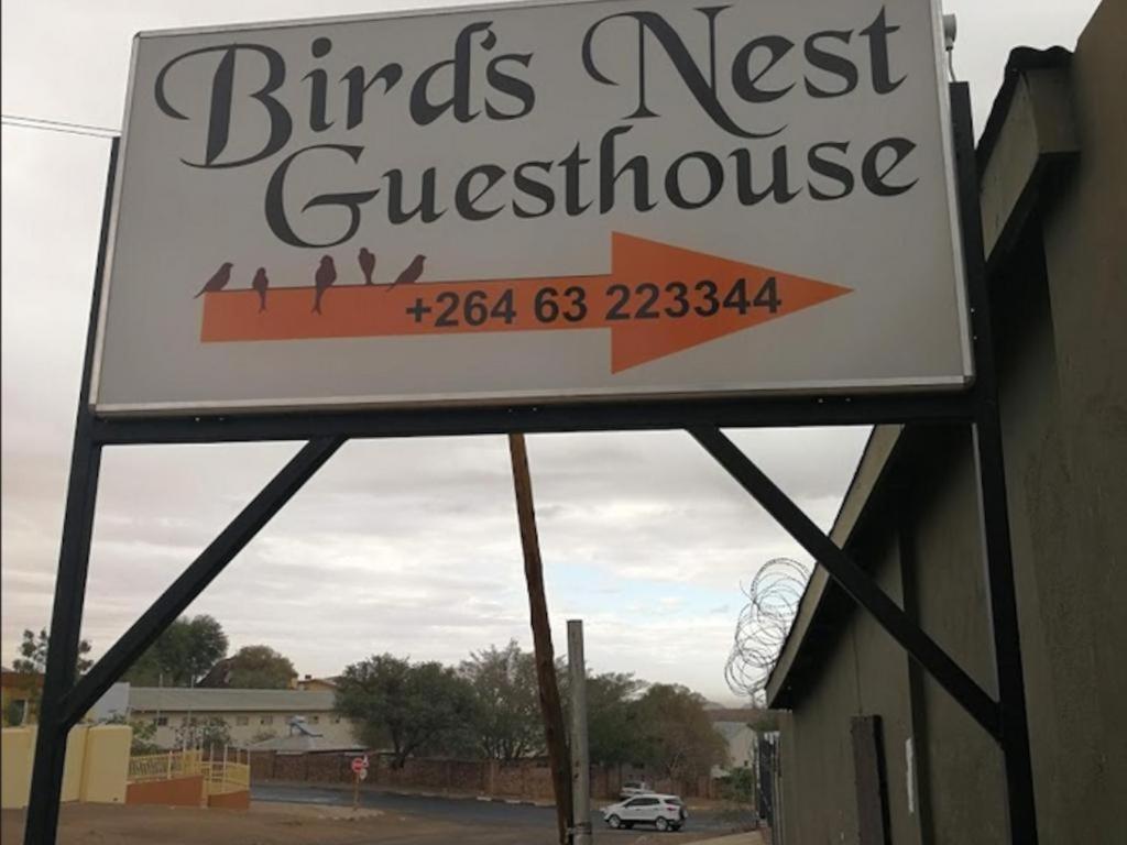Bird'S Nest Guest House Keetmanshoop Exterior photo