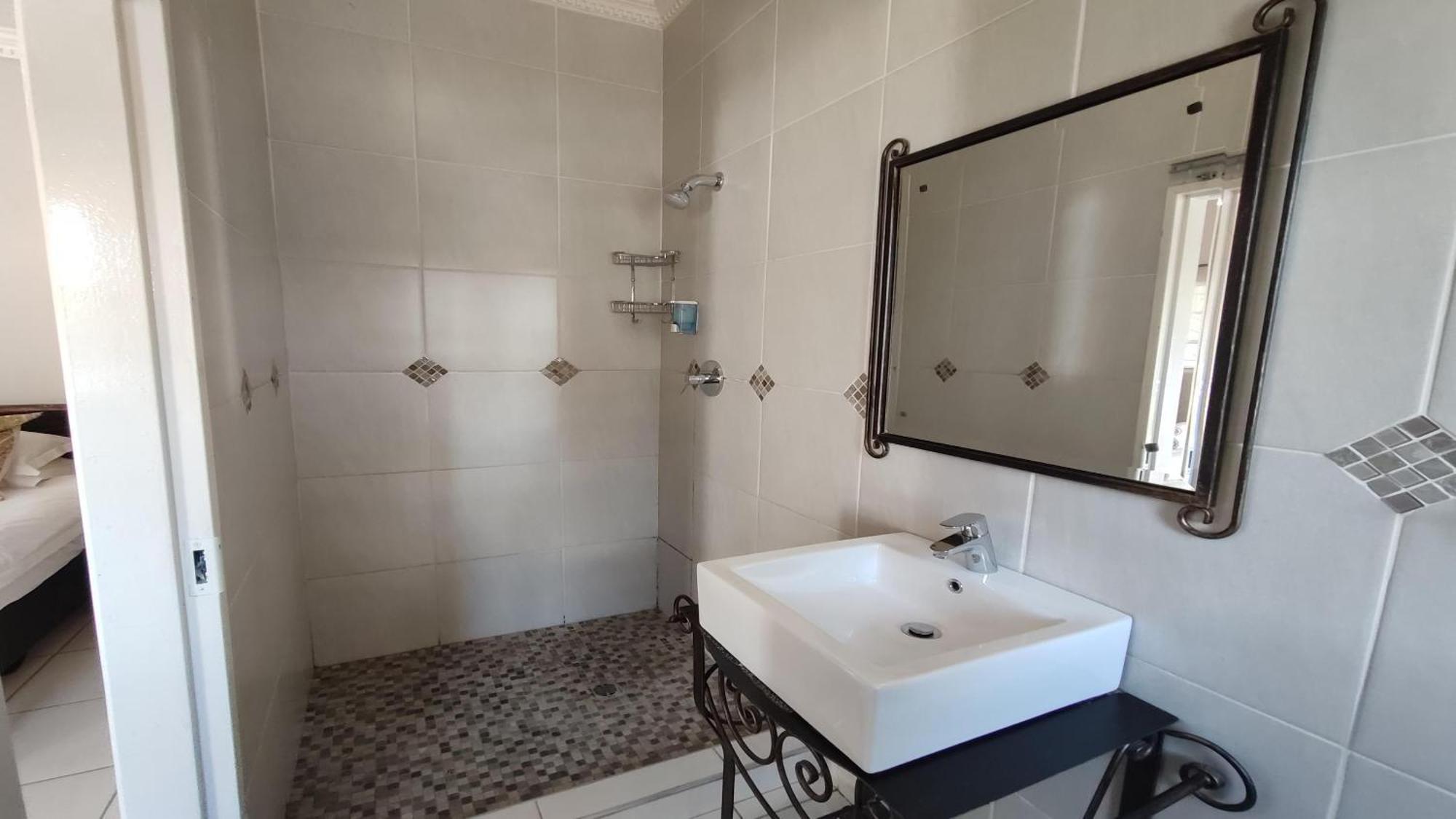 Bird'S Nest Guest House Keetmanshoop Room photo