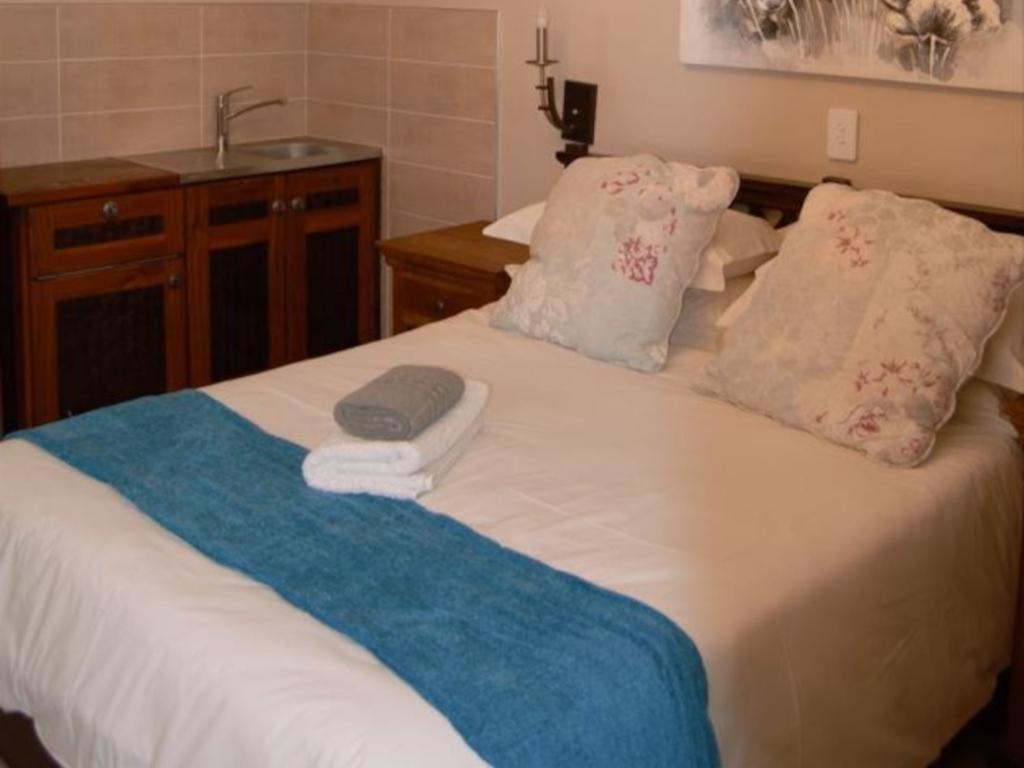 Bird'S Nest Guest House Keetmanshoop Room photo