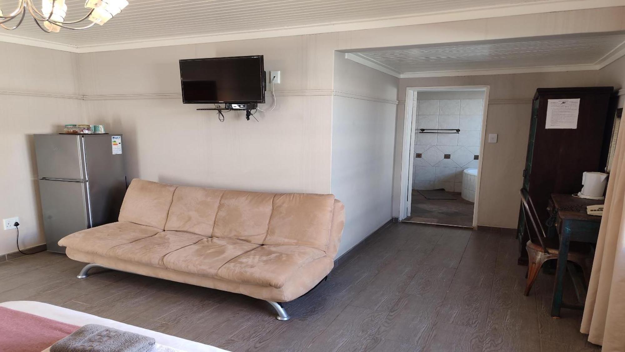 Bird'S Nest Guest House Keetmanshoop Room photo